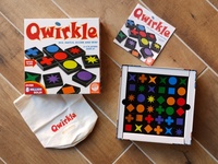 The Qwirkle Box and Components